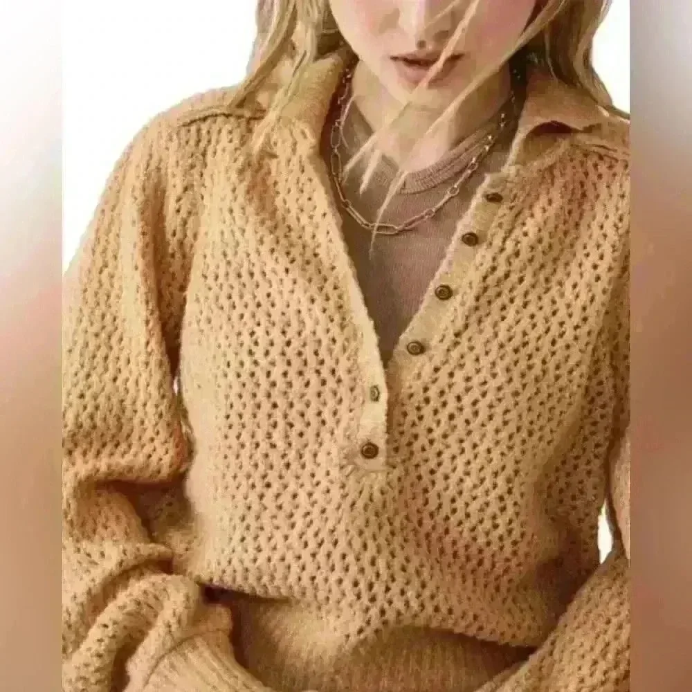 Free people Snowdrift Pullover in Camel Heather - Picture 2 of 3